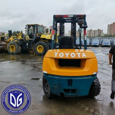 উত্স জাপান 5 টন ব্যবহৃত টয়োটা ফর্কলিফ্ট টয়োটা 5 টন সেকেন্ড হ্যান্ড টয়োটা ফর্কলিফ্ট 5 টন