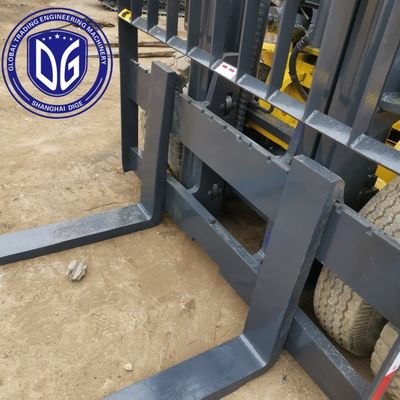 7t FD70 ব্যবহৃত Komatsu ফোর্কলিফ্ট শক্তিশালী ব্যবহৃত ফোর্কলিফ্ট হাইড্রোলিক