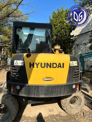 R60w-7 6 টন ব্যবহৃত হুন্ডাই Excavator এবং সহজ এবং স্বজ্ঞাত নিয়ন্ত্রণ
