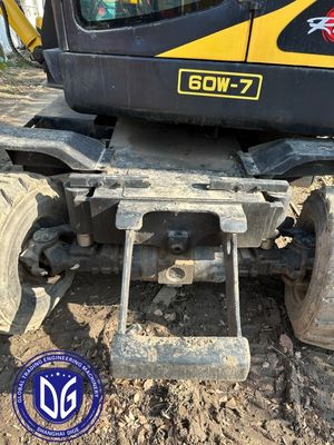 R60w-7 6 টন ব্যবহৃত হুন্ডাই Excavator এবং সহজ এবং স্বজ্ঞাত নিয়ন্ত্রণ