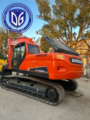 এনার্জি দক্ষ DX225 ব্যবহৃত Doosan Excavator 22.5t মসৃণ চলমান