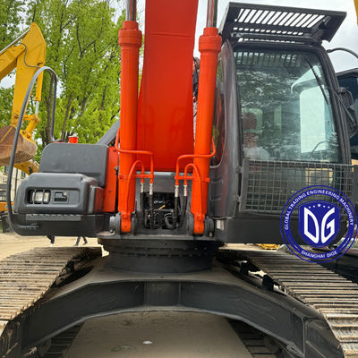 24 টন ZX240 ব্যবহৃত হিটাচি Excavator ব্যবহৃত ক্রলার Excavator চলন্ত জলবাহী ড্রাইভ