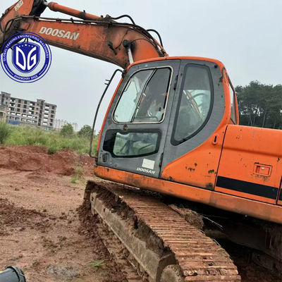 মূল ব্যবহৃত Doosan DX225 22.5 টন, নতুন আগমন খননকারী, অবস্থা চমৎকার, বিক্রয়ের জন্য
