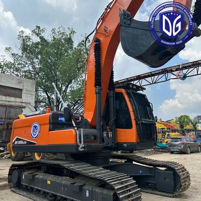 Doosan DX225 Excavator – Reliable 22 Ton Machine for Construction Projects