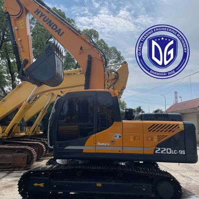 ব্যবহৃত হুইন্ডাই 220LC-9S Excavator. 22 টন ভারী সরঞ্জাম চমৎকার কাজের অবস্থায়